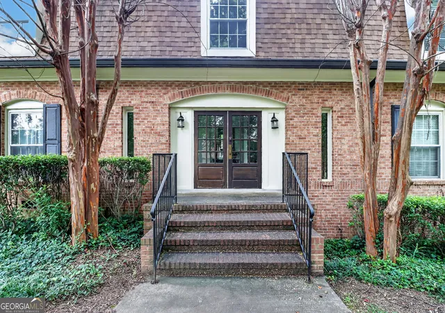 2nd image of 1261 Lavista Rd Ne #F-2, Atlanta, GA 30324 | MLS# 10818951