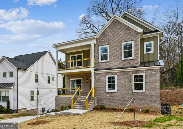Photo 1 of Sale Pending at 3127 Stonegate Dr Sw, Atlanta, GA 30331 | MLS# 10596669 | Listing updated on 2026-10-02