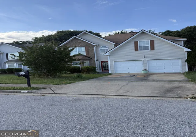 Photo 2 of Sale Pending at 11631 Kades Trl, Lovejoy, GA 30228 | MLS# 10771375 | Listing updated on 2026-08-12