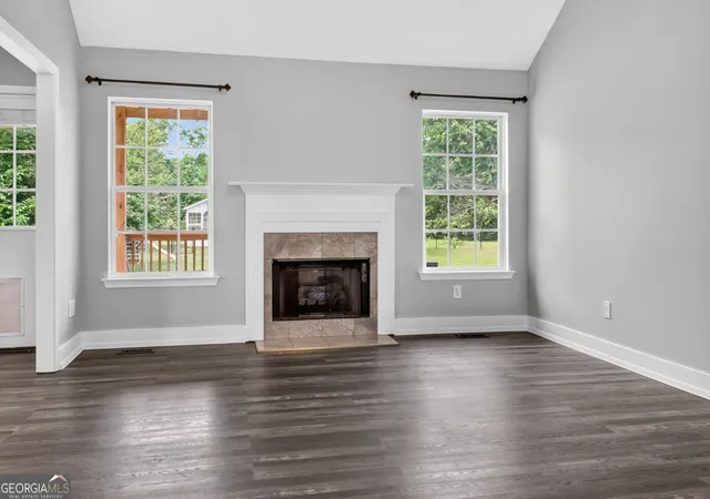 Photo 3 of Single family home for sale at 9 Ferry Crossing Dr Se, Rome, GA 30161 | MLS# 10765436 | Listing updated on 2026-08-28