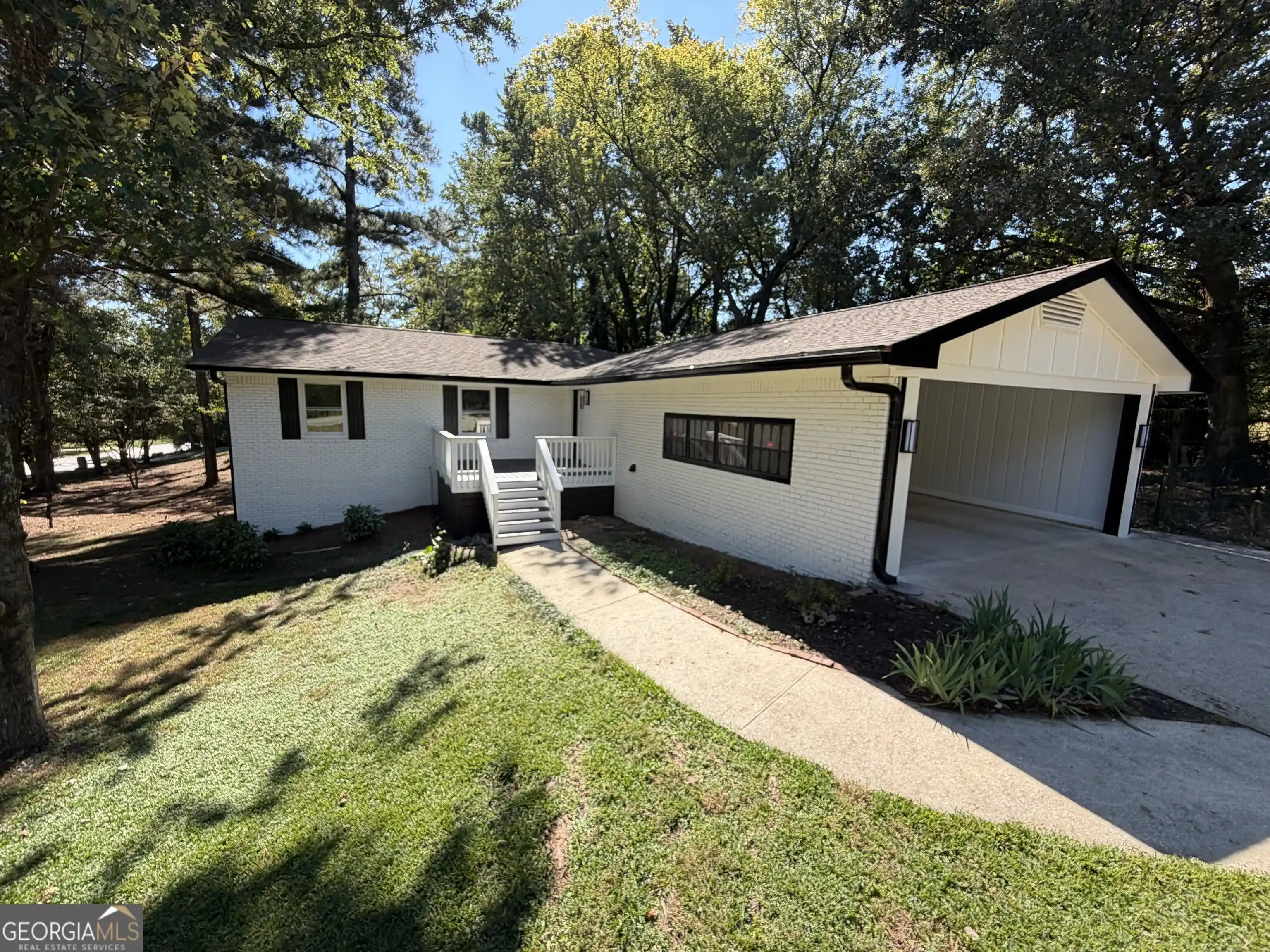 Photo 1 of Single family home for sale at 1617 W Kellogg Cir, Douglasville, GA 30134 | MLS# 10873802 | Listing updated on 2026-10-29
