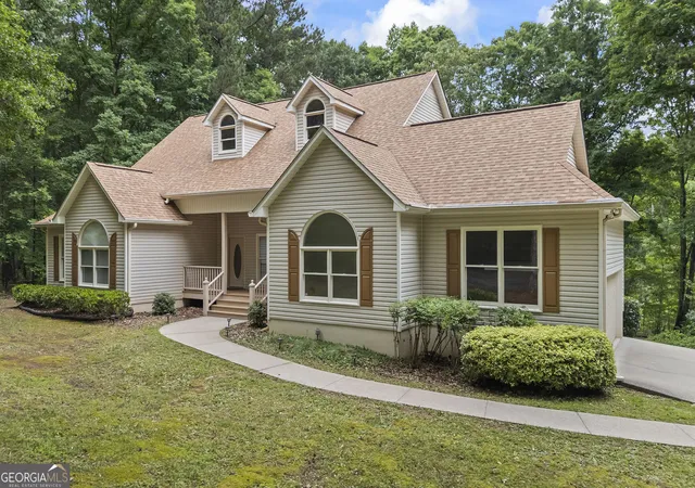 Photo 2 of Single family home for sale at 2256 Shadow Wood Dr, Monroe, GA 30656 | MLS# 10778634 | Listing updated on 2026-08-17