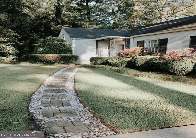 Single family home for sale at 1197 Jackson Springs Rd, Macon, GA 31211 | MLS# 10871637