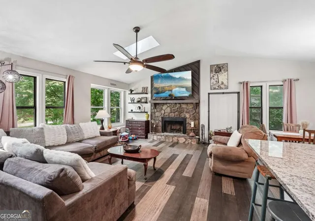 Photo 4 of Single family home for sale at 3400 Chastain Xing, Marietta, GA 30066 | MLS# 10799855 | Listing updated on 2026-10-08