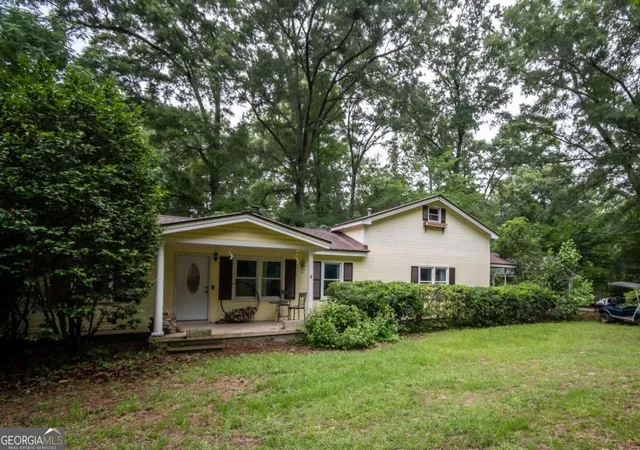 3rd image of 155 Sardis Rd, Rayle, GA 30660 | MLS# 10776570