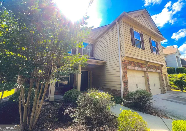 2nd image of 6117 Golf View Xing, Locust Grove, GA 30248 | MLS# 10608377