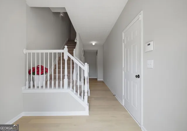 2nd image of 3518 Lantern View Ln, Scottdale, GA 30079 | MLS# 10798647