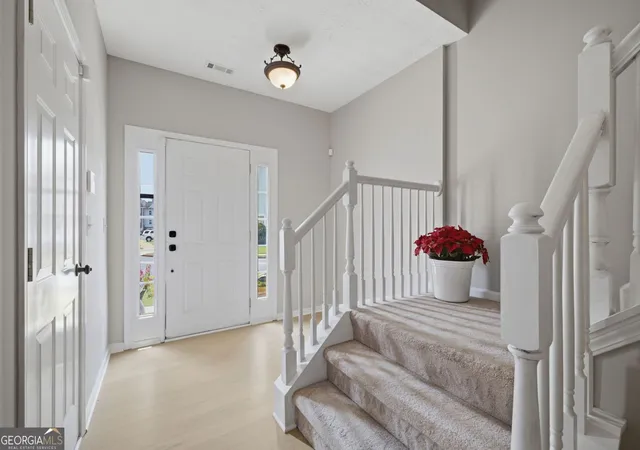3rd image of 3518 Lantern View Ln, Scottdale, GA 30079 | MLS# 10798647