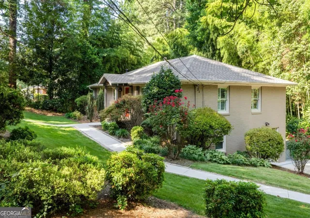 3rd image of 2290 Beaver Creek Rd Se, Smyrna, GA 30080 | MLS# 10801512