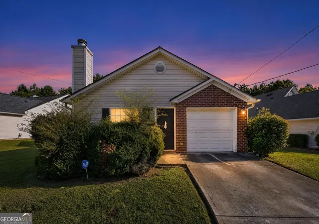 2nd image of 6960 Red Bone Wy, Lithonia, GA 30038 | MLS# 10809375
