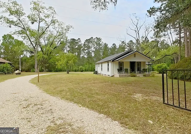 Photo 3 of Single family home for sale at 2650 Hadley Fry Rd, Cairo, GA 39828 | MLS# 10736855 | Listing updated on 2026-10-08