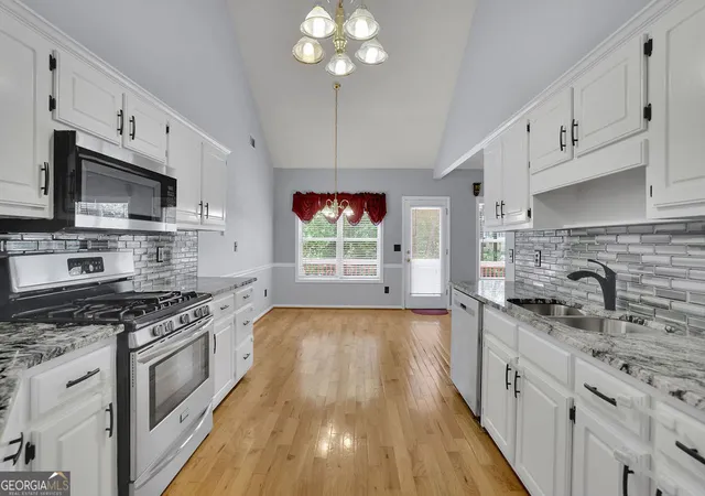 Photo 3 of Single family home for sale at 2465 Chandler Rd, Grayson, GA 30017 | MLS# 10797270 | Listing updated on 2026-08-28