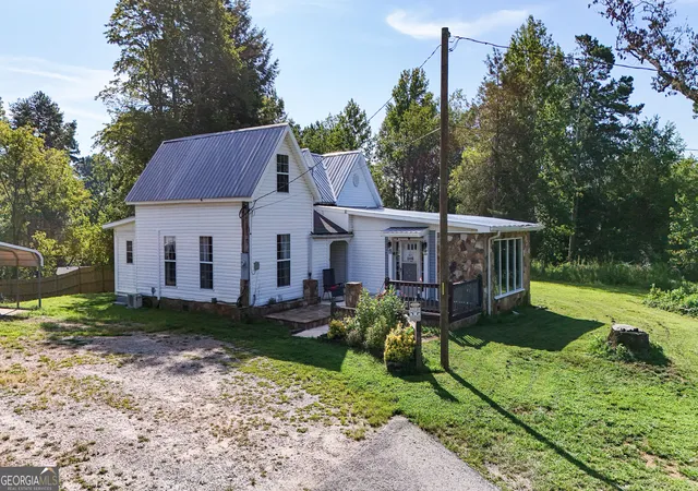 3rd image of 4850 New Liberty Rd, Clarkesville, GA 30523 | MLS# 10829635