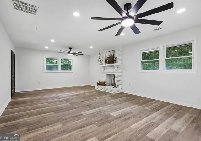 Photo 3 of Single family home for sale at 7034 Capps Ferry Rd, Douglasville, GA 30135 | MLS# 10836104 | Listing updated on 2026-09-13