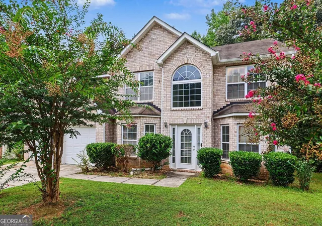 Photo 2 of Single family home for sale at 579 Ironstone Dr, Fairburn, GA 30213 | MLS# 10836611 | Listing updated on 2026-09-14