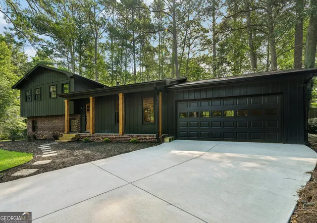 Photo 1 of Single family home for sale at 512 Wood Forest Ct, Marietta, GA 30066 | MLS# 10834976 | Listing updated on 2026-09-17