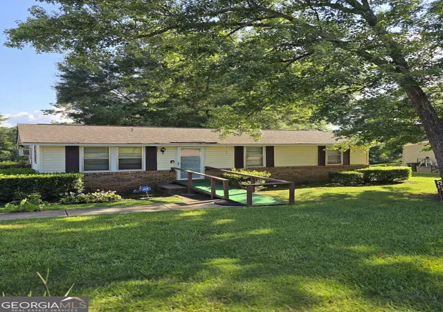 Photo 1 of Single family home for sale at 934 Clairmont Ave, Comer, GA 30629 | MLS# 10807265 | Listing updated on 2026-08-02