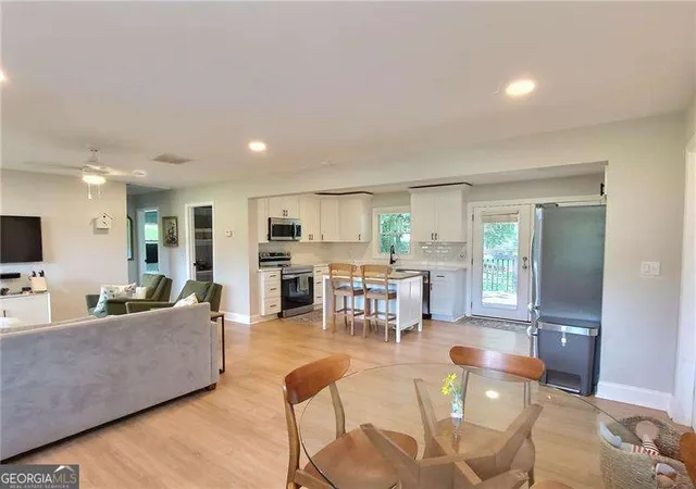 4th image of 3296 Old Concord Rd Se, Smyrna, GA 30082 | MLS# 10785892