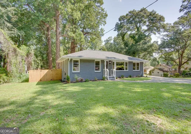 Photo 3 of Single family home for sale at 1827 North Ave Nw, Atlanta, GA 30318 | MLS# 10828797 | Listing updated on 2026-09-02