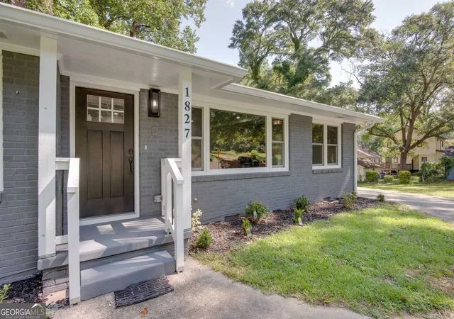 Photo 3 of Single family home for sale at 1827 North Ave NW, Atlanta, GA 30318 | MLS# 10828797 | Listing updated on 2026-09-27