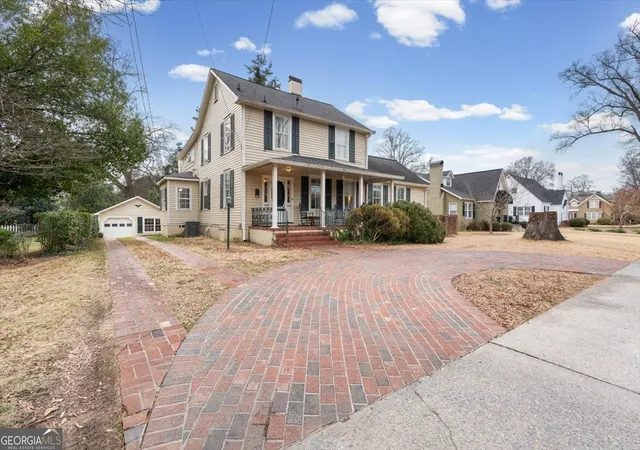 3rd image of 311 N College St, Cedartown, GA 30125 | MLS# 10809949