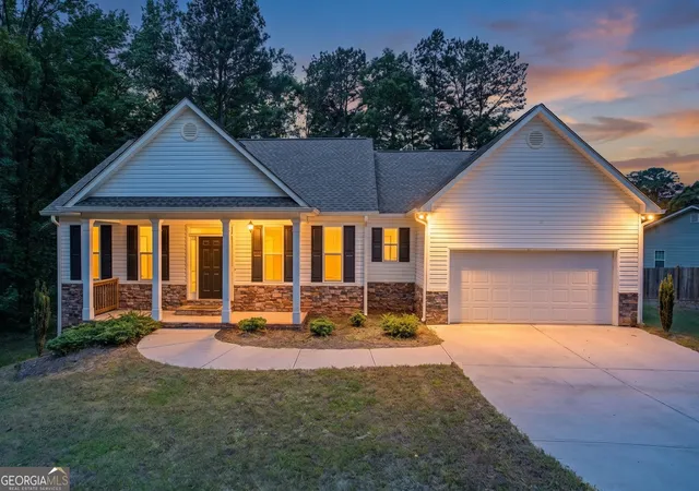 1st image of 504 Iris Wy, Villa Rica, GA 30180 | MLS# 10760047