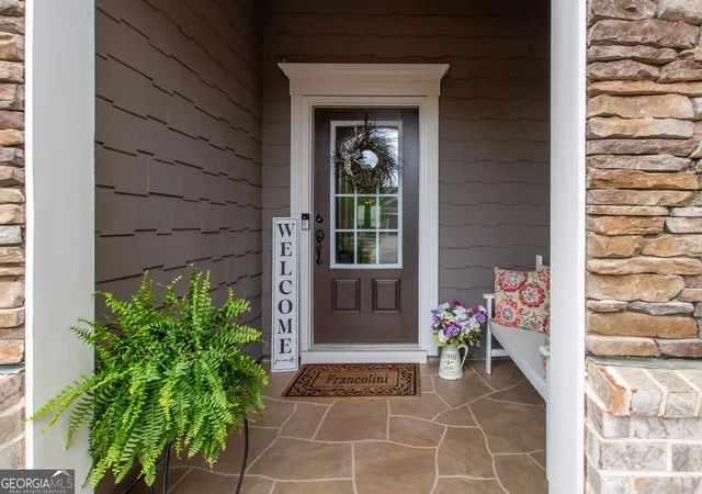 Photo 4 of Single family home for sale at 605 Daffodil Dr, Griffin, GA 30223 | MLS# 10799701 | Listing updated on 2026-07-25