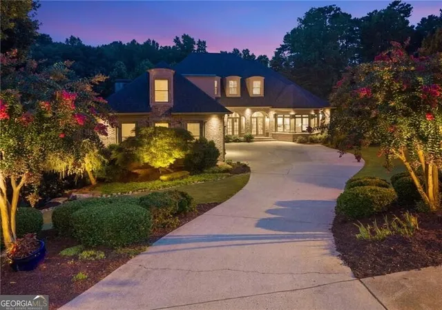 Photo 1 of Mansion for sale at 2915 Spindletop Dr, Cumming, GA 30041 | MLS# 10834863 | Listing updated on 2026-09-13