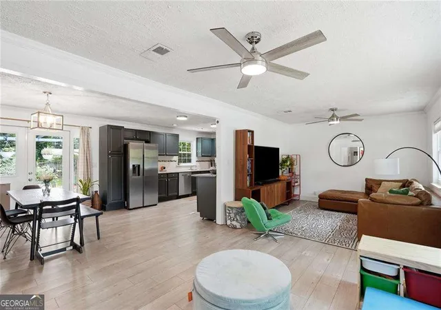 Photo 3 of Sale Pending at 1720 Mary Lou Ln SE, Atlanta, GA 30316 | MLS# 10790397 | Listing updated on 2026-10-19