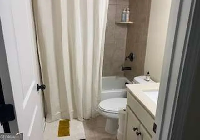 Photo 3 of Single family home for sale at 390 Sawgrass View, Fairburn, GA 30213 | MLS# 10807865 | Listing updated on 2026-07-31