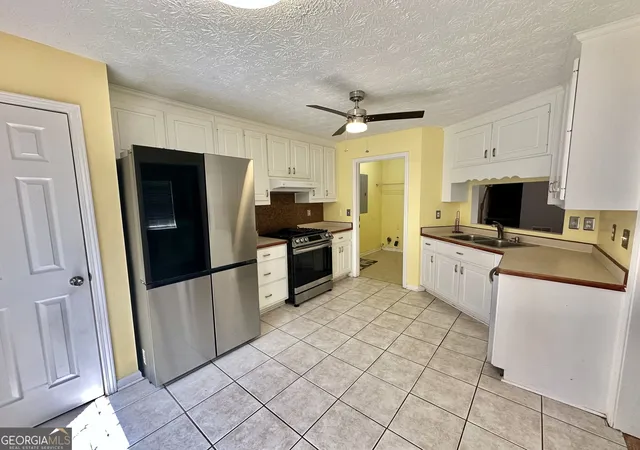 Photo 4 of Single family home for sale at 30 Syracuse Ln, Covington, GA 30016 | MLS# 10833034 | Listing updated on 2026-10-08