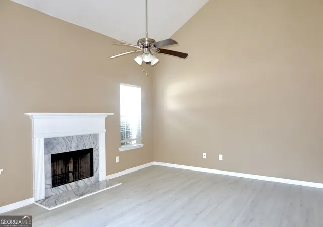 Photo 3 of Townhouse for sale at 6534 Wellington Chase Ct, Lithonia, GA 30058 | MLS# 10835199 | Listing updated on 2026-09-23