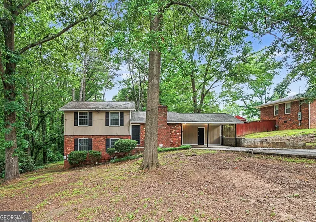 1st image of 6436 Piney Cir Sw, Mableton, GA 30126 | MLS# 10776909