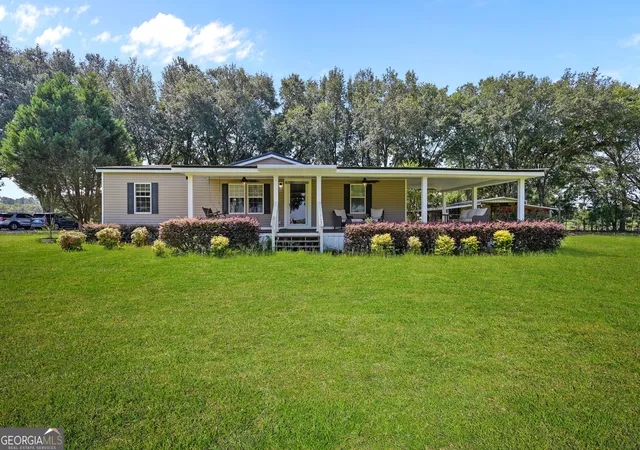 Photo 1 of Manufactured home for sale at 2727 Stanfield Rd, Screven, GA 31560 | MLS# 10829546 | Listing updated on 2026-09-03