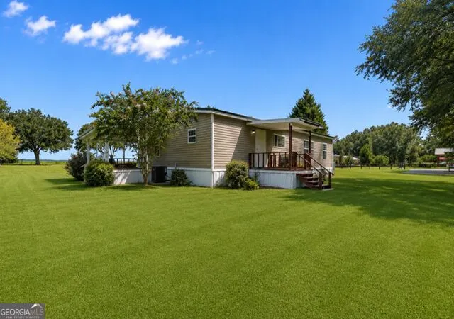 Photo 2 of Manufactured home for sale at 2727 Stanfield Rd, Screven, GA 31560 | MLS# 10829546 | Listing updated on 2026-09-03
