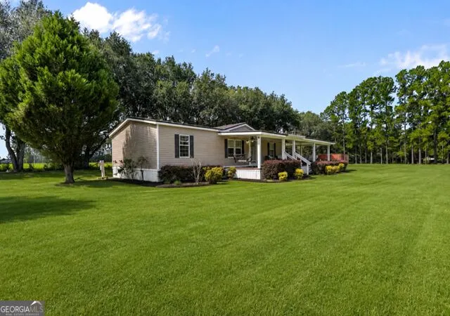 Photo 3 of Manufactured home for sale at 2727 Stanfield Rd, Screven, GA 31560 | MLS# 10829546 | Listing updated on 2026-09-03