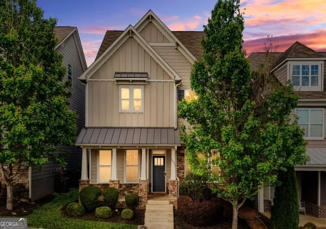Photo 2 of Single family home for sale at 2032 Stanfield Ave Nw, Atlanta, GA 30318 | MLS# 10812075 | Listing updated on 2026-08-17