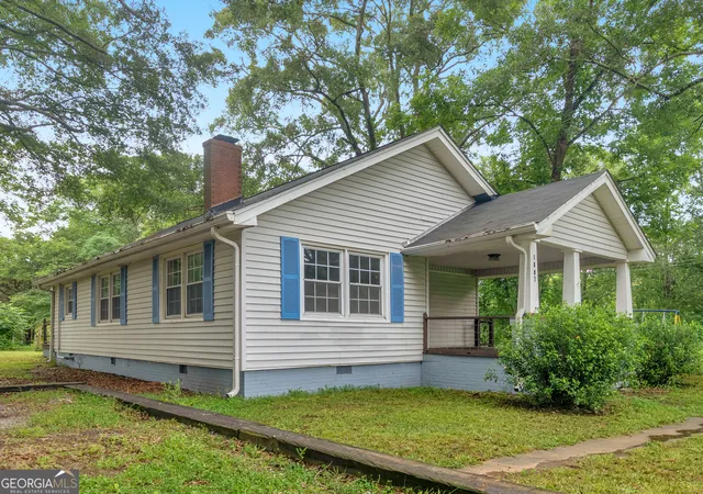 Photo 3 of Single family home for sale at 1887 Green Valley Rd, Griffin, GA 30224 | MLS# 10791953 | Listing updated on 2026-07-30
