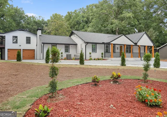 Photo 2 of Sale Pending at 73 Indian Trl, Marietta, GA 30068 | MLS# 10835328 | Listing updated on 2026-09-14