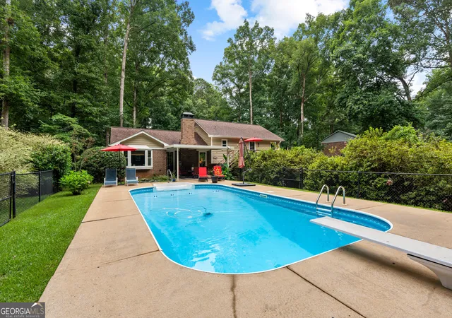 Homes for sale in Lagrange, GA | 321 Woodfield Cir, Lagrange, GA 30240 | MLS# 10800432
