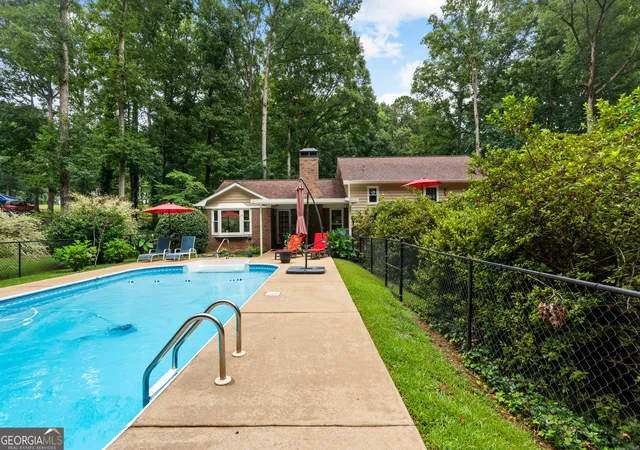 Homes for sale in Lagrange, GA | 321 Woodfield Cir, Lagrange, GA 30240 | MLS# 10800432