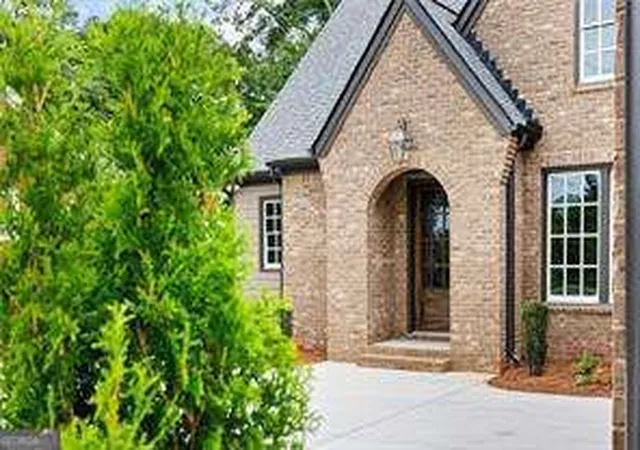 4th image of 1818 Maple St, Carrollton, GA 30117 | MLS# 10817912