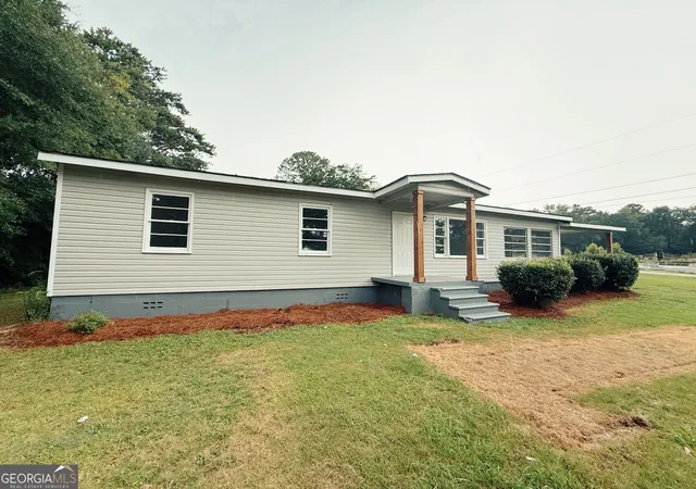 2nd image of 69 Oak Ave St, Warm Springs, GA 31830 | MLS# 10821715