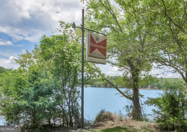 4th image of 800 Rocky Point Rd, Covington, GA 30014 | MLS# 10606983
