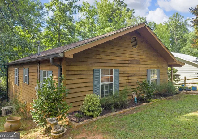 3rd image of 776 Normandy Trl, Lavonia, GA 30553 | MLS# 10787194