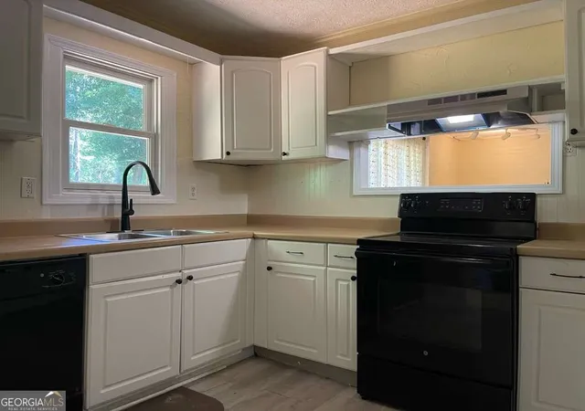 Photo 4 of Single family home for sale at 1071 Dials Ml Spur, Statham, GA 30666 | MLS# 10780632 | Listing updated on 2026-09-14