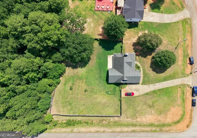 3rd image of 102 Independent Ct, Griffin, GA 30224 | MLS# 10824098