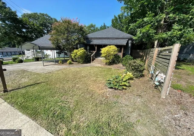 Photo 2 of Single family home for sale at 8338 Dallas Hwy, Douglasville, GA 30134 | MLS# 10831808 | Listing updated on 2026-09-07