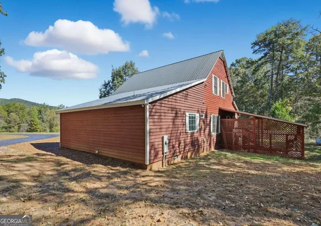 Photo 3 of Single family home for sale at 6752 Shoal Creek Rd, Clermont, GA 30527 | MLS# 10637387 | Listing updated on 2026-09-20