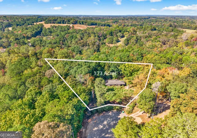 Land for sale at 930 Laurel Ln, Winder, GA 30680 | MLS# 10879450